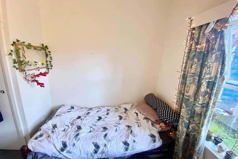 Photo of property in 209 The Terrace, Wellington Central, Wellington, 6011