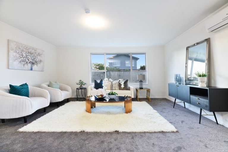 Photo of property in 31 Universal Drive, Henderson, Auckland, 0610
