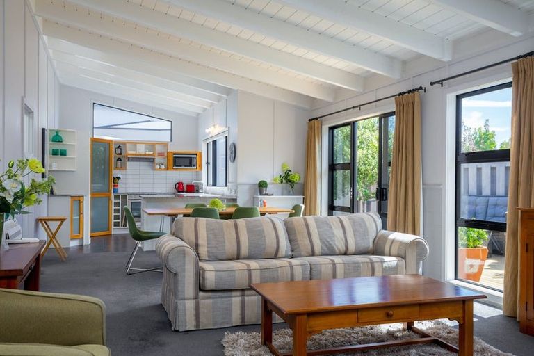 Photo of property in 10b Stephenson Street, Blenheim, 7201