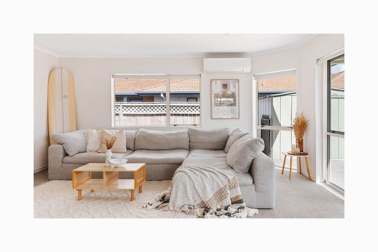 Photo of property in 142 Evans Road, Papamoa Beach, Papamoa, 3118