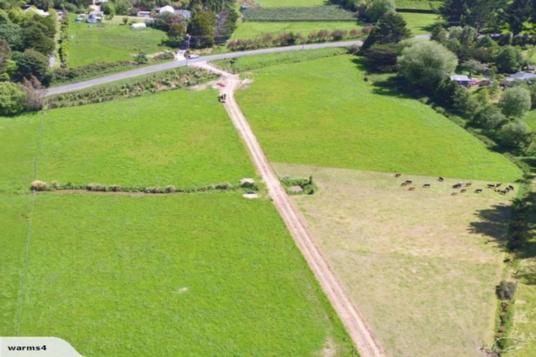 Photo of property in 964 Whitemans Valley Road, Whitemans Valley, Upper Hutt, 5371