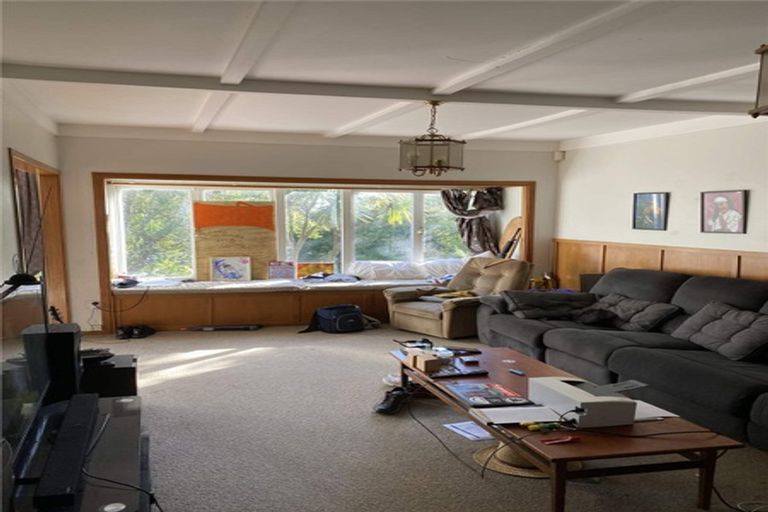 Photo of property in 76a Pleasant Road, Glen Eden, Auckland, 0602