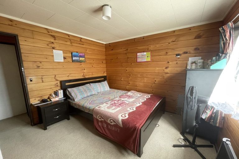 Photo of property in 2/64 Glennandrew Drive, Half Moon Bay, Auckland, 2012