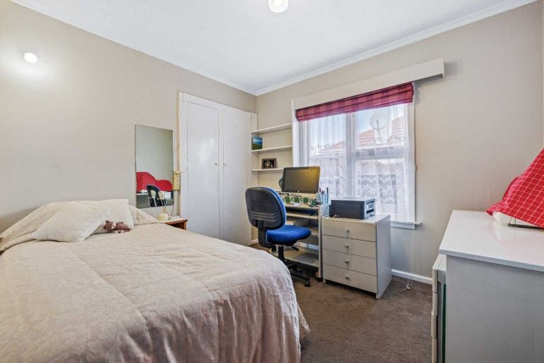 Photo of property in 21 Hounslow Street, Ilam, Christchurch, 8041