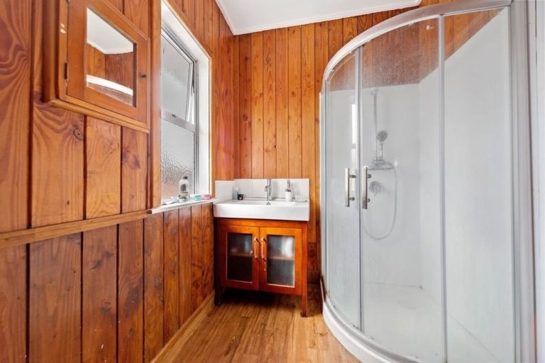 Photo of property in 15a Kakanui Avenue, Hillcrest, Hamilton, 3216