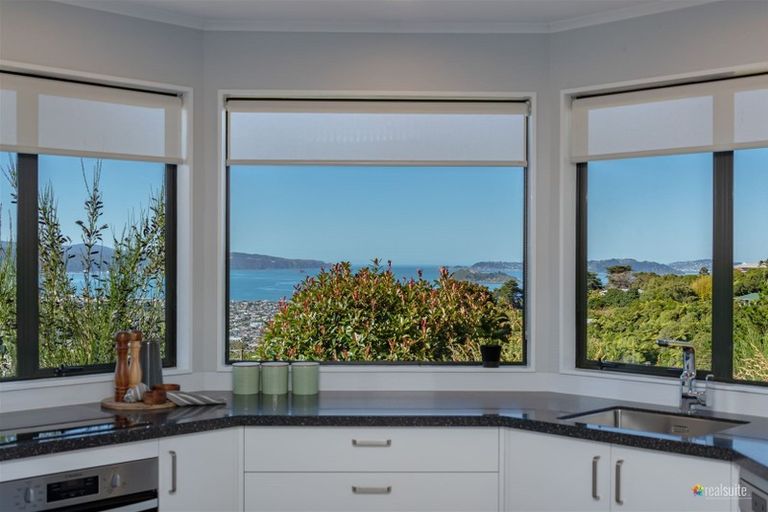 Photo of property in 12a Pekanga Road, Normandale, Lower Hutt, 5010