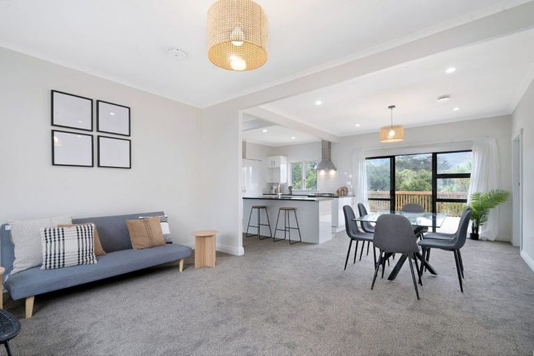 Photo of property in 1/81a Woodglen Road, Glen Eden, Auckland, 0602