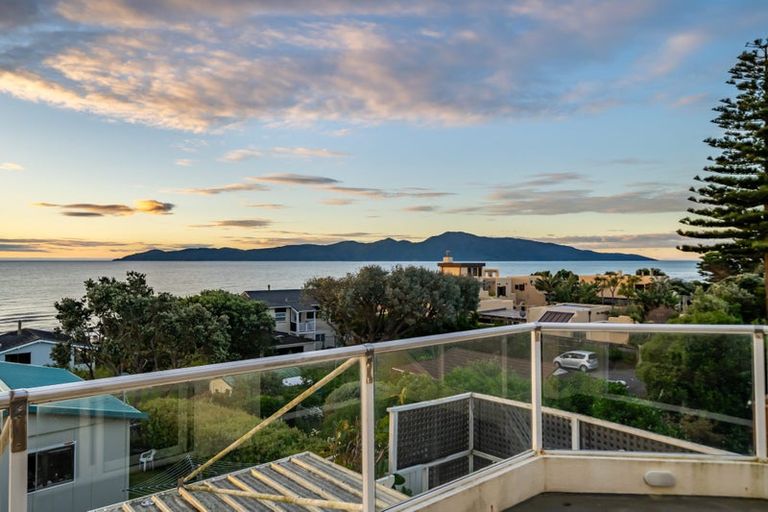 Photo of property in 333 Rosetta Road, Raumati Beach, Paraparaumu, 5032