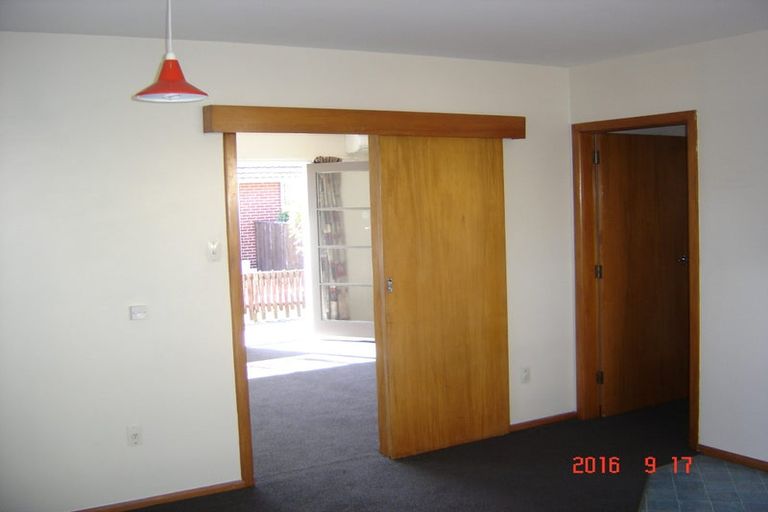 Photo of property in 1/24 Aikmans Road, Merivale, Christchurch, 8014