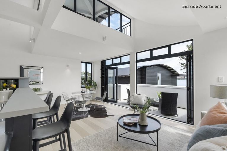 Photo of property in 63a Beresford Street, Bayswater, Auckland, 0622