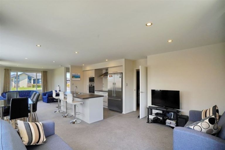 Photo of property in 6 Eversham Drive, Rolleston, 7615