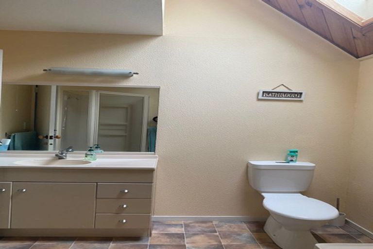 Photo of property in 8a Burn Road, Lynmore, Rotorua, 3010