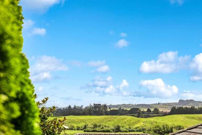 Photo of property in 14 Hua Place, Tuakau, 2121