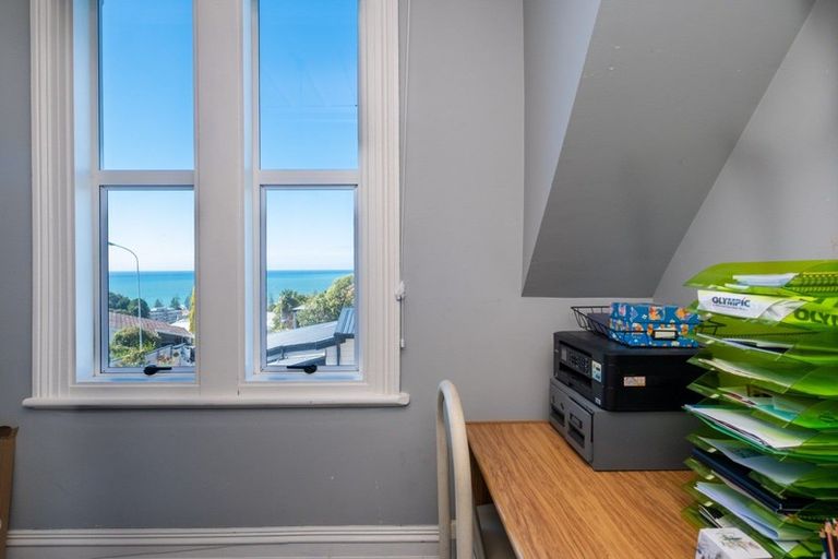 Photo of property in 7 Sealy Road, Bluff Hill, Napier, 4110