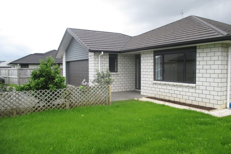 Photo of property in 12 Oolong Court, Huntington, Hamilton, 3210