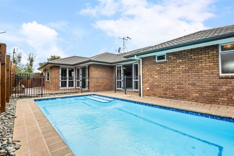 Photo of property in 3 Milbrook Place, Chartwell, Hamilton, 3210