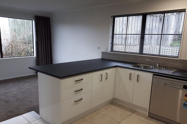 Photo of property in 8 Adventure Drive, Whitby, Porirua, 5024