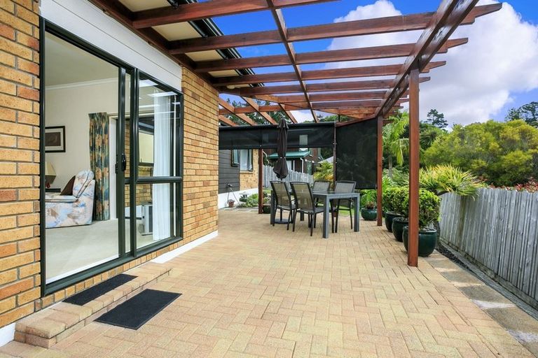 Photo of property in 7 Landvale Court, Browns Bay, Auckland, 0630