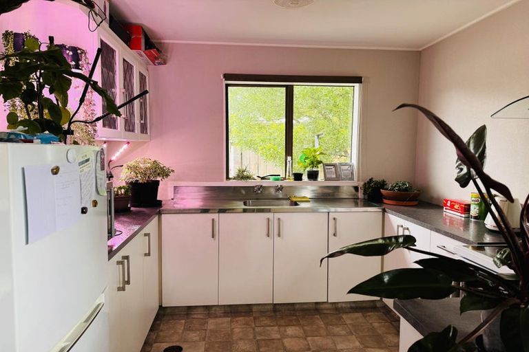 Photo of property in 11a Kaimanawa Street, Kelvin Grove, Palmerston North, 4414