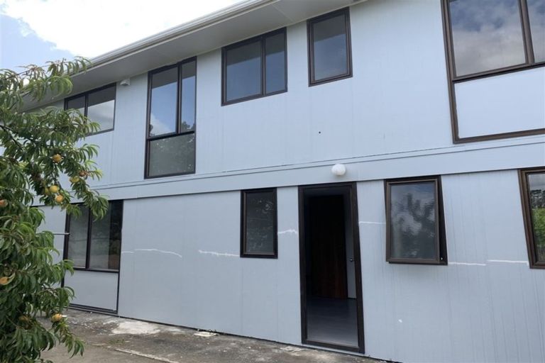 Photo of property in 300 State Highway 16, Kumeu, 0892