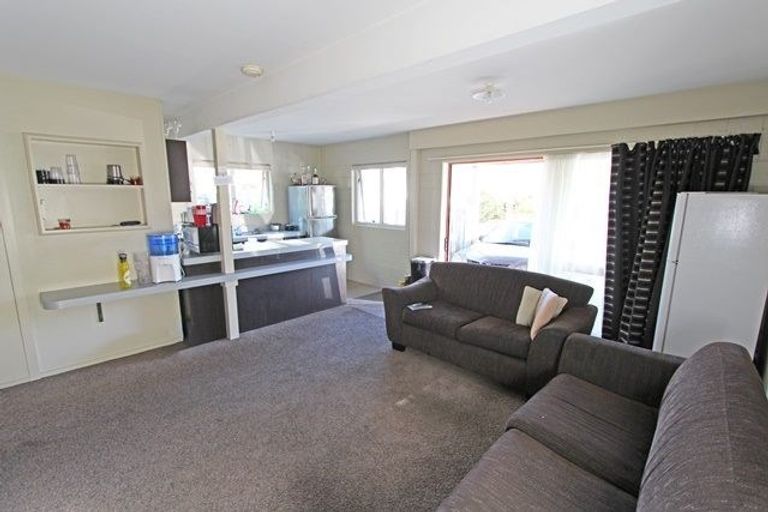 Photo of property in 9 Ethel Mcmillan Place, North Dunedin, Dunedin, 9016