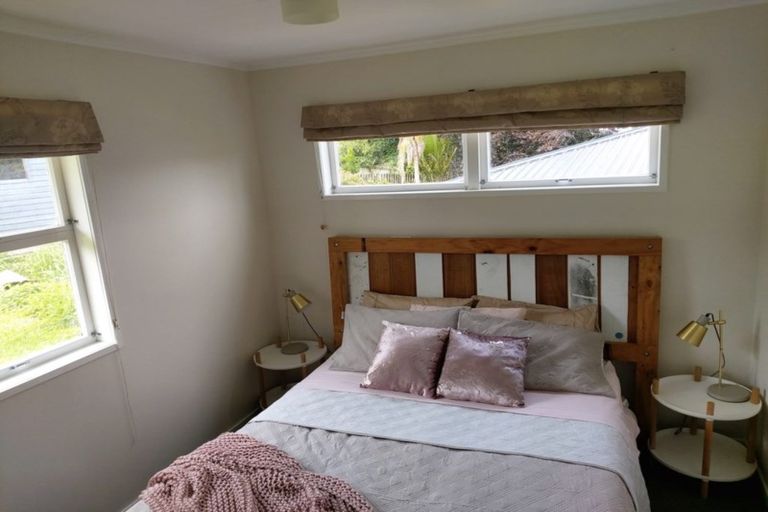 Photo of property in 206 Hurndall Street West, Maungaturoto, 0520