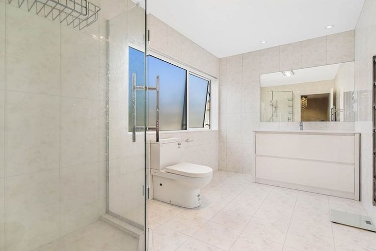 Photo of property in 50 Mays Road, St Albans, Christchurch, 8052