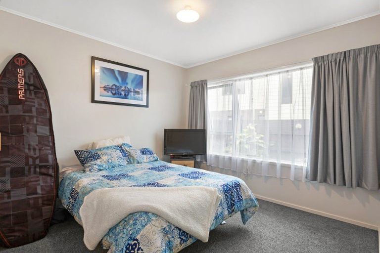 Photo of property in 14 John Street, Raglan, 3225