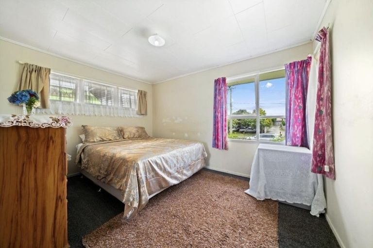 Photo of property in 31 Mervan Street, Mangere East, Auckland, 2024