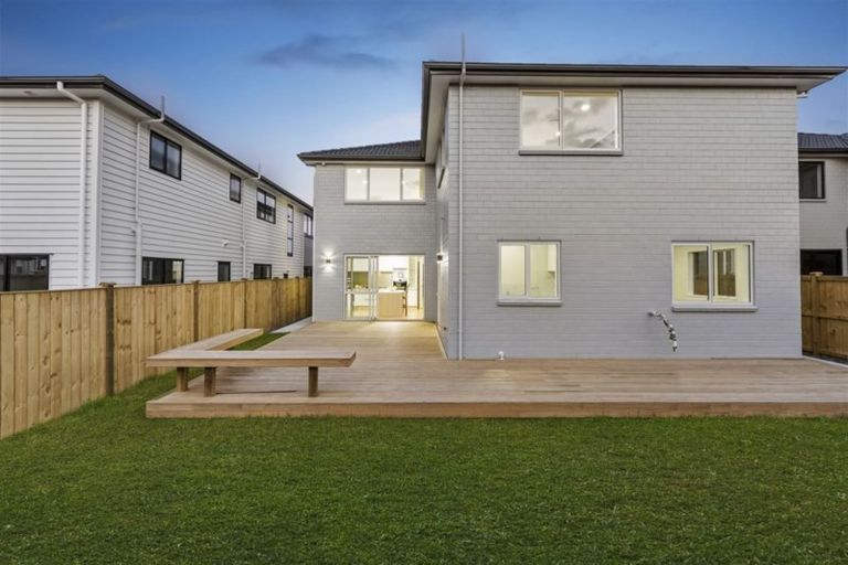 Photo of property in 24 Koropa Road, Flat Bush, Auckland, 2019