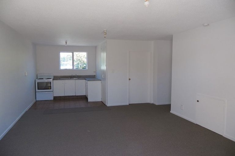 Photo of property in 4 Wharenui Road, Upper Riccarton, Christchurch, 8041