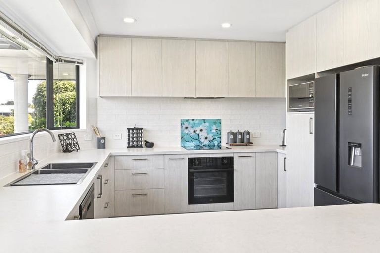 Photo of property in 2 Matthews Street, Kaiapoi, 7630