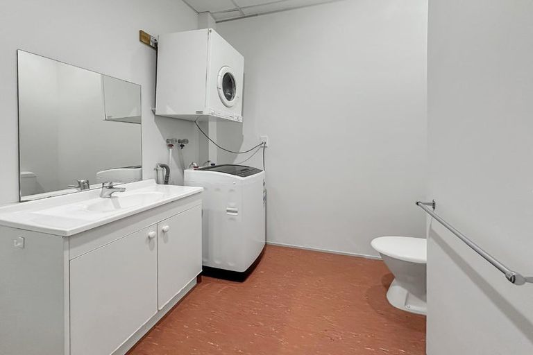 Photo of property in City Lodge, 202/115 Vivian Street, Te Aro, Wellington, 6011