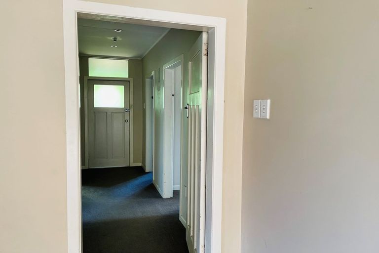 Photo of property in 11 Robert Street, Ellerslie, Auckland, 1051