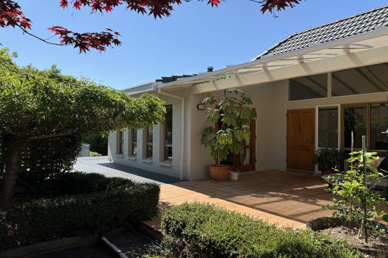 Photo of property in 35a Lucknow Road, Havelock North, 4130