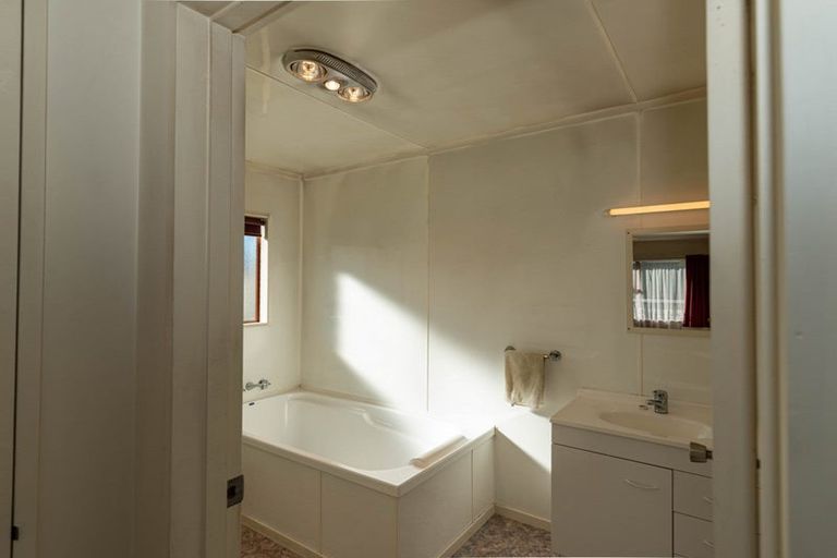 Photo of property in 55 Queen Street, Raetihi, 4632