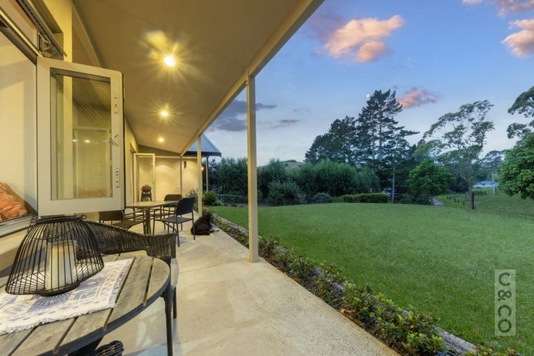 Photo of property in 589 Inland Road, Helensville, 0875