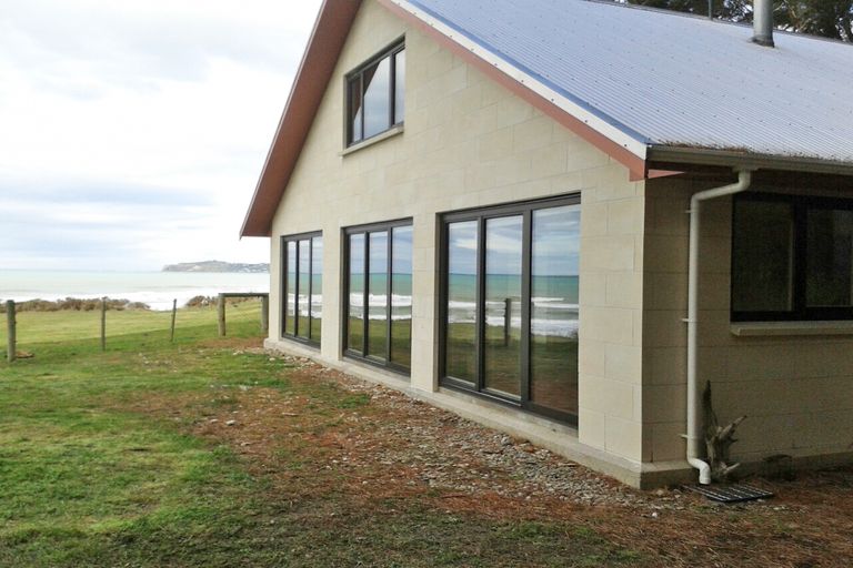 Photo of property in 10 Stafford Street, Hampden, 9410