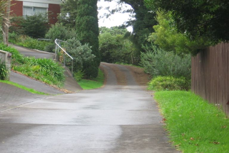 Photo of property in 8 Marigold Place, Mairangi Bay, Auckland, 0630