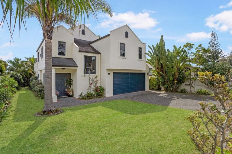 Photo of property in 53 Pohutukawa Avenue, Ohope, 3121