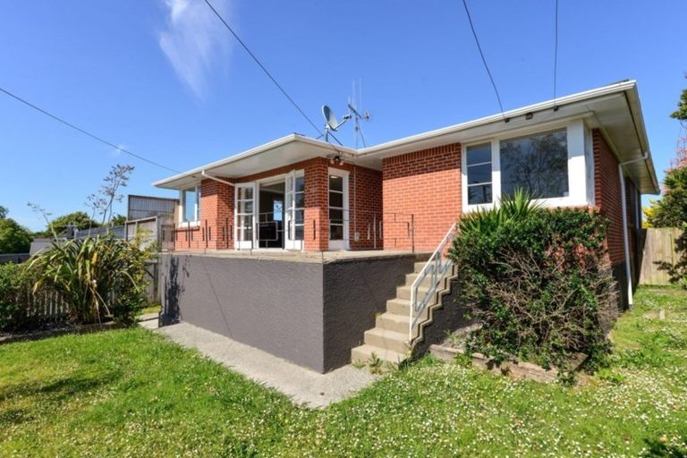 Photo of property in 10 Anderson Road, Deanwell, Hamilton, 3206