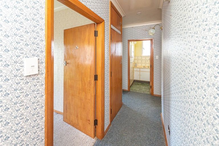 Photo of property in 15 Matai Street, Castlecliff, Whanganui, 4501