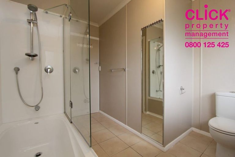 Photo of property in 280 Kenmure Road, Kenmure, Dunedin, 9011