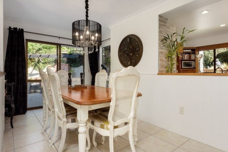 Photo of property in 35 Glenn Terrace, Otumoetai, Tauranga, 3110