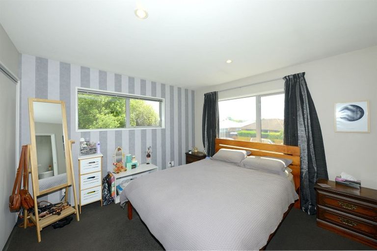 Photo of property in 11a Lyndon Street, Riccarton, Christchurch, 8011