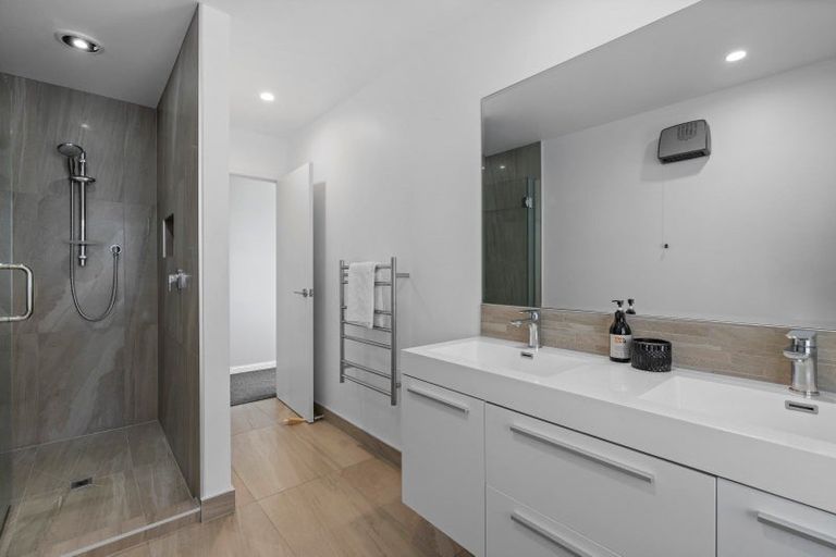 Photo of property in 80 Palm Springs Boulevard, Papamoa Beach, Papamoa, 3118