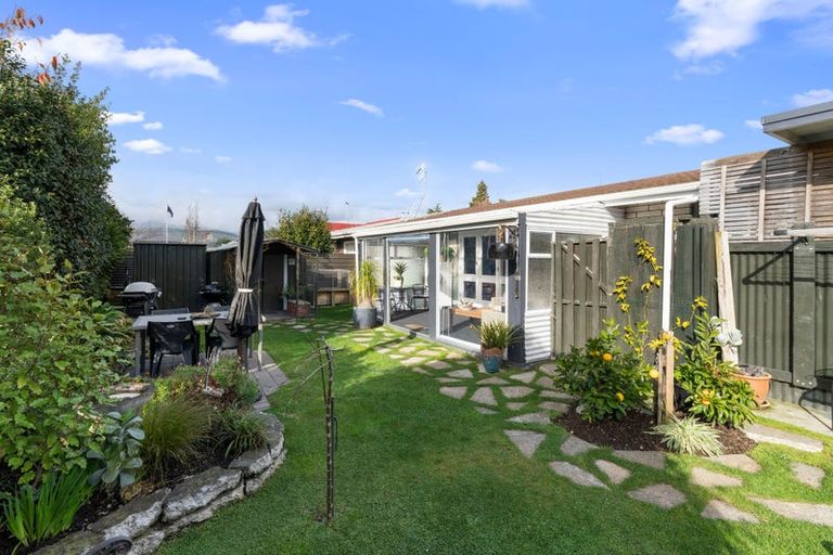 Photo of property in 37 Kent Street, Levin, 5510