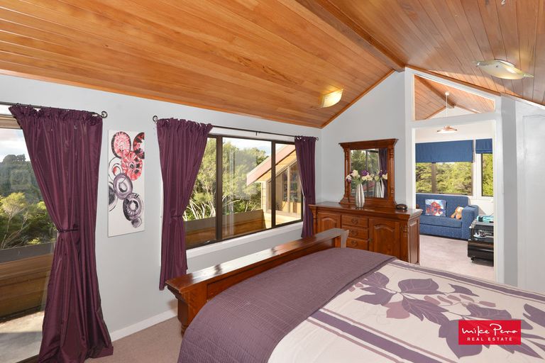 Photo of property in 100 Te Rongo Road, Parua Bay, Whangarei, 0174