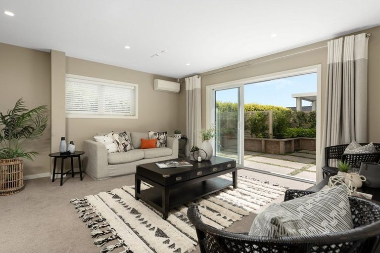 Photo of property in 27 Hillcrest Road, Otumoetai, Tauranga, 3110