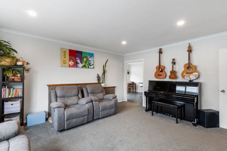 Photo of property in 41 Pembroke Street, Westown, New Plymouth, 4310